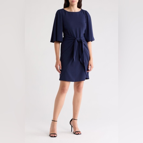 Vince Camuto Tie Front Dress Navy New Without Tags Size 2
